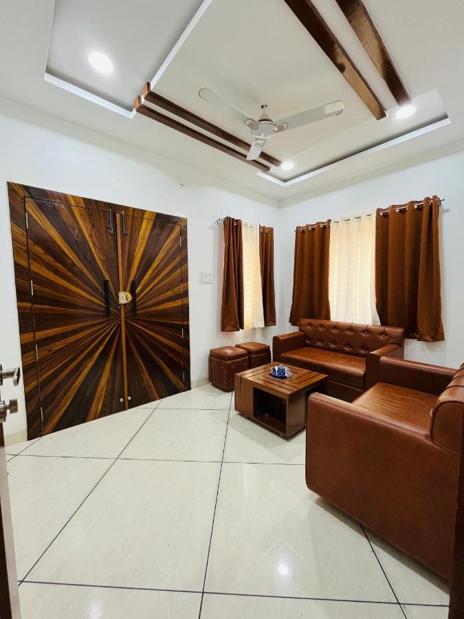 Shyam Sudha Home Stay Уджайн Екстериор снимка